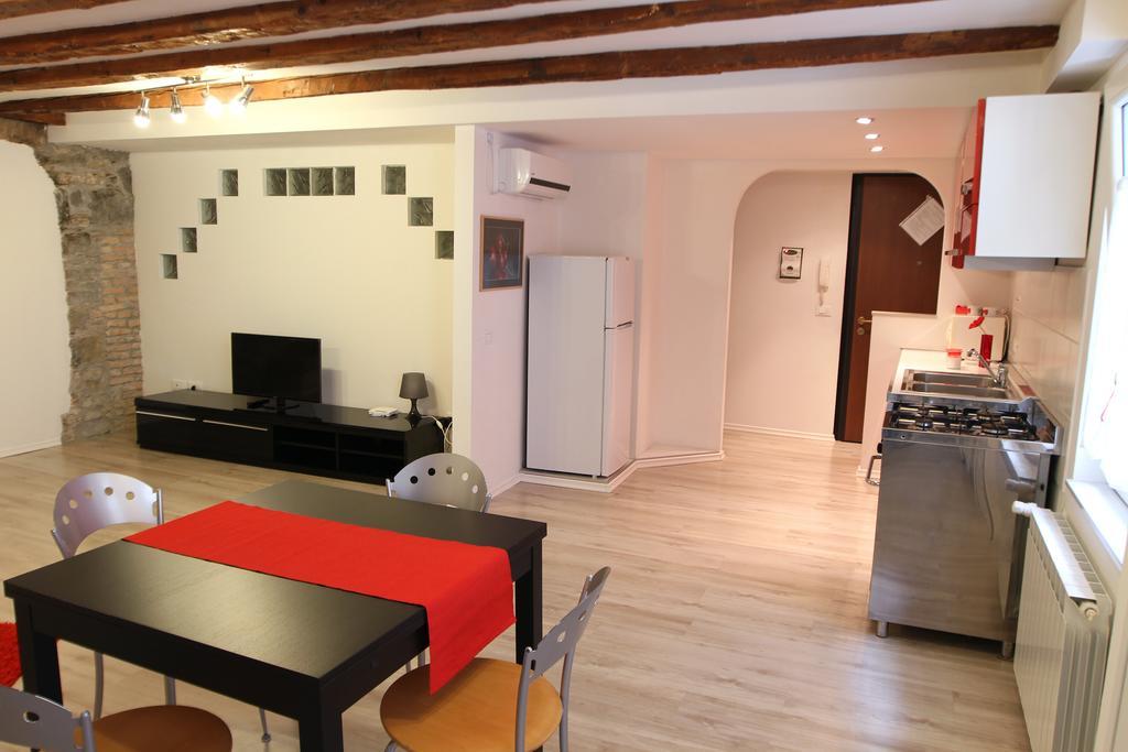 Casa Vacanze Rubino Trieste Exterior foto
